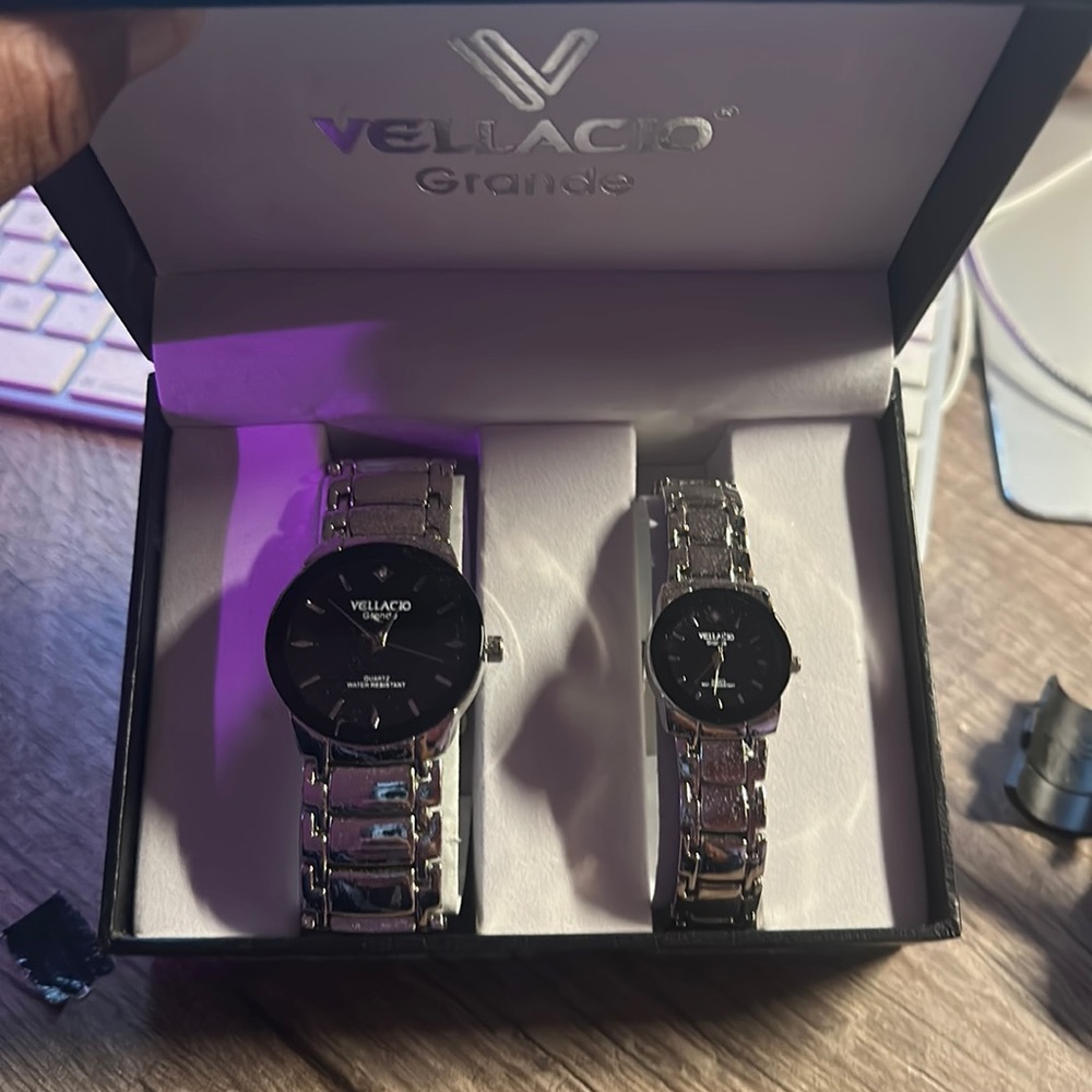 Vellacio watches his&her Quartz water resistance